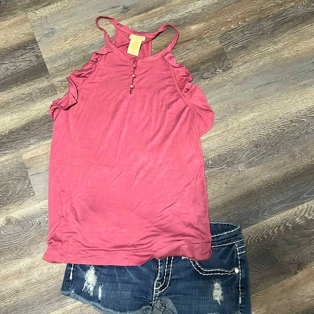 Love on Tap Tank Top